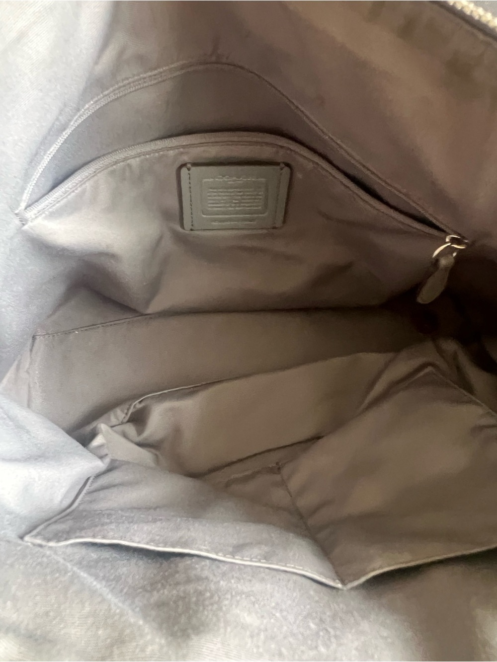 Coach Silver Metallic Leather Shoulder Bag - Picture 3 of 6